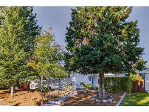 1036 Cannock Place Sw, Calgary, AB - Outdoor