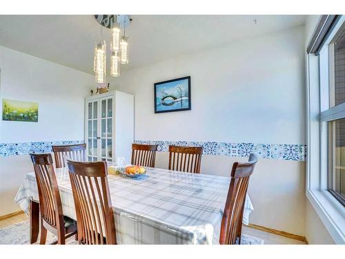 164 Martinwood Way Ne, Calgary, AB - Indoor Photo Showing Dining Room