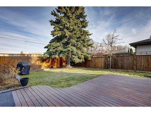 5416 Ladbrooke Drive Sw, Calgary, AB - Outdoor