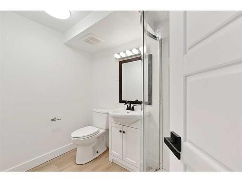 36 Abadan Crescent Ne, Calgary, AB - Indoor Photo Showing Bathroom