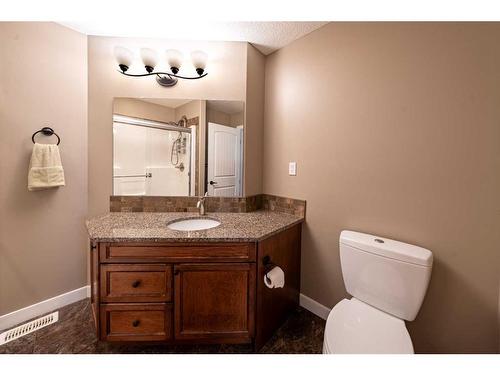 520 Harrison Court, Crossfield, AB - Indoor Photo Showing Bathroom