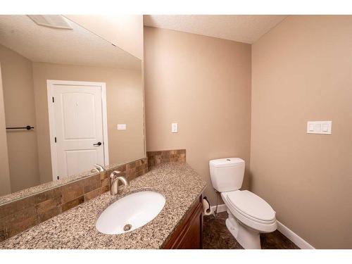 520 Harrison Court, Crossfield, AB - Indoor Photo Showing Bathroom