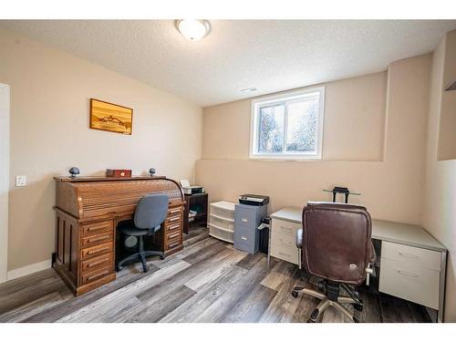 520 Harrison Court, Crossfield, AB - Indoor Photo Showing Office