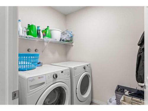 221 Hillcrest Road, Airdrie, AB - Indoor Photo Showing Laundry Room