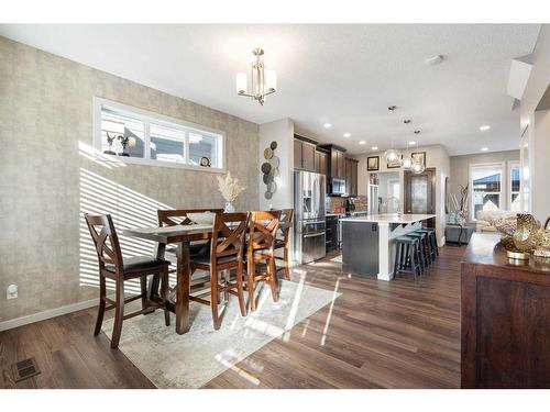 248 Marquis Heights Se, Calgary, AB - Indoor Photo Showing Dining Room