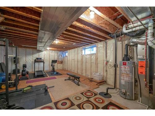 140 41 Avenue Nw, Calgary, AB - Indoor Photo Showing Basement