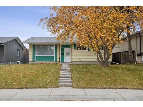 32 Allandale Close Se, Calgary, AB - Outdoor