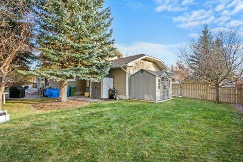 404 129 Avenue Se, Calgary, AB - Outdoor