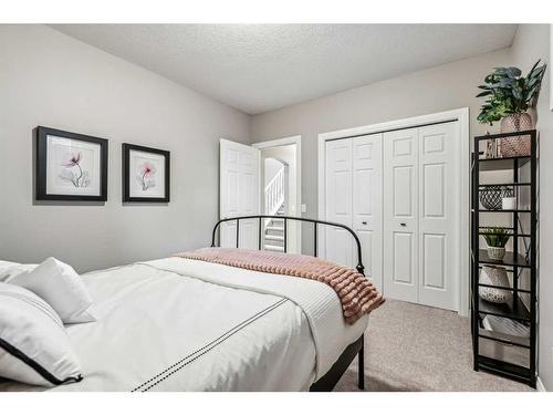 2 Simcrest Grove Sw, Calgary, AB - Indoor Photo Showing Bedroom