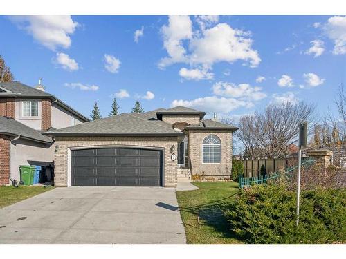 2 Simcrest Grove Sw, Calgary, AB - Outdoor