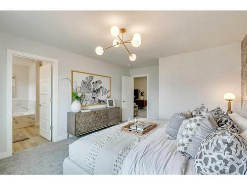 170 Saddlebred Place, Cochrane, AB - Indoor Photo Showing Bedroom