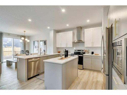 170 Saddlebred Place, Cochrane, AB - Indoor Photo Showing Kitchen With Stainless Steel Kitchen With Upgraded Kitchen