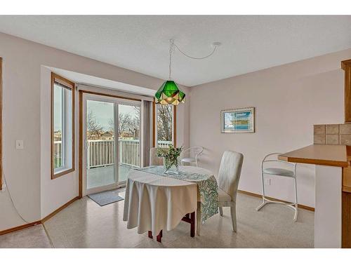 173 Coral Springs Court Ne, Calgary, AB - Indoor Photo Showing Dining Room