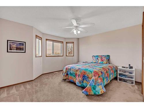 173 Coral Springs Court Ne, Calgary, AB - Indoor Photo Showing Bedroom