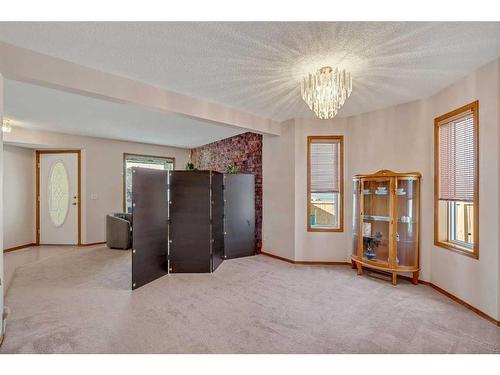 173 Coral Springs Court Ne, Calgary, AB - Indoor Photo Showing Other Room