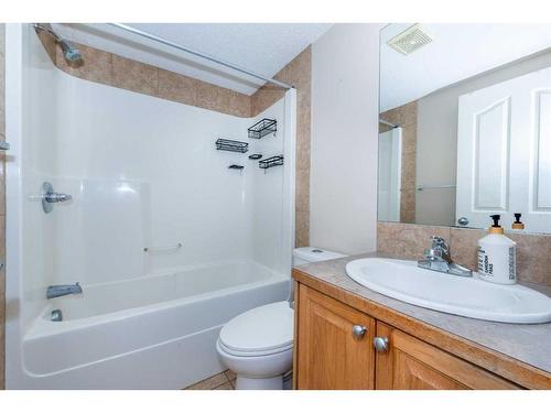 114-92 Saddletree Court Ne, Calgary, AB - Indoor Photo Showing Bathroom