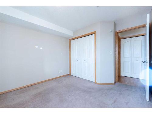 114-92 Saddletree Court Ne, Calgary, AB - Indoor Photo Showing Other Room