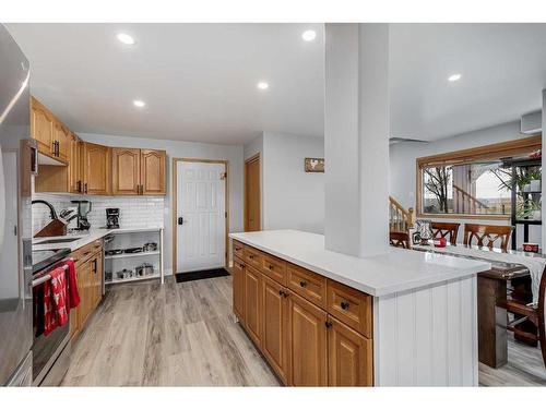 31042 Range Road 281, Rural Mountain View County, AB - Indoor Photo Showing Kitchen