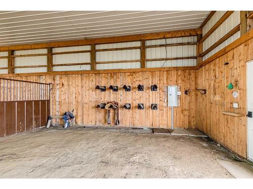 31042 Range Road 281, Rural Mountain View County, AB - Indoor Photo Showing Other Room