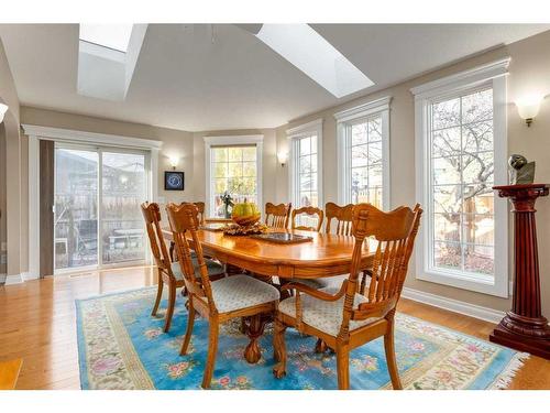 14228 Park Estates Drive Se, Calgary, AB - Indoor Photo Showing Dining Room