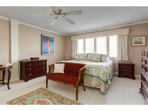 14228 Park Estates Drive Se, Calgary, AB - Indoor Photo Showing Bedroom