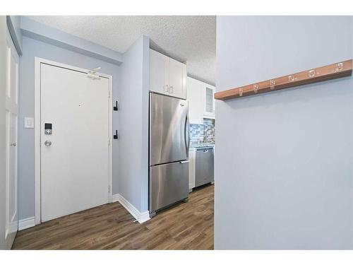 614-111 14 Avenue Se, Calgary, AB - Indoor