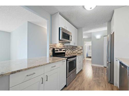 614-111 14 Avenue Se, Calgary, AB - Indoor Photo Showing Kitchen With Stainless Steel Kitchen With Upgraded Kitchen