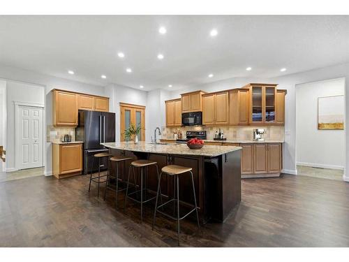 200 Prestwick Manor Se, Calgary, AB - Indoor Photo Showing Kitchen With Upgraded Kitchen