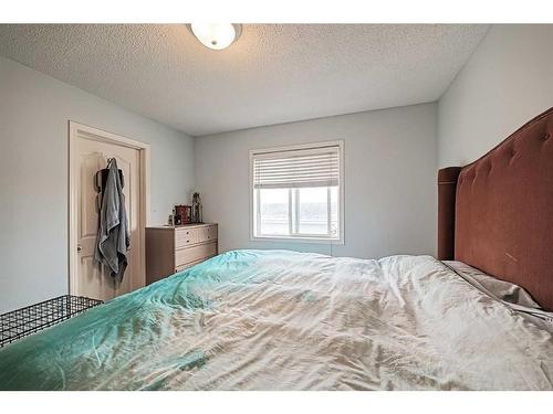 539 Pioneer Drive, Irricana, AB - Indoor Photo Showing Bedroom