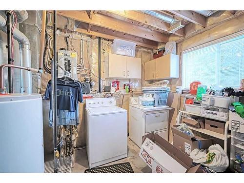 539 Pioneer Drive, Irricana, AB - Indoor Photo Showing Laundry Room