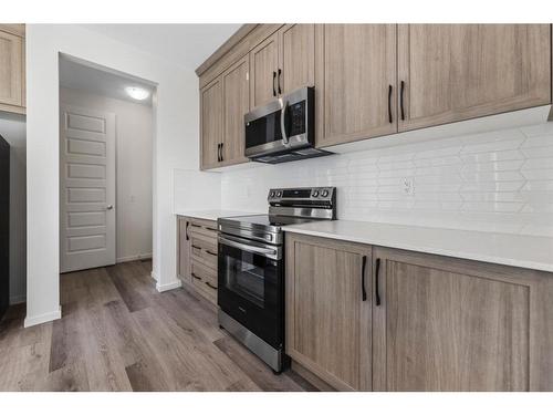 91 Cityline Heath Ne, Calgary, AB - Indoor Photo Showing Kitchen