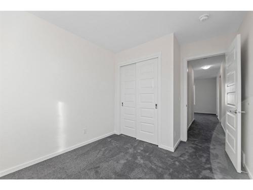 91 Cityline Heath Ne, Calgary, AB - Indoor Photo Showing Other Room