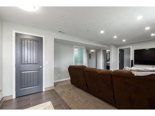 3 St. Andrews Close, Lyalta, AB - Indoor