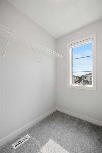 18 Amblefield Passage Nw, Calgary, AB - Indoor