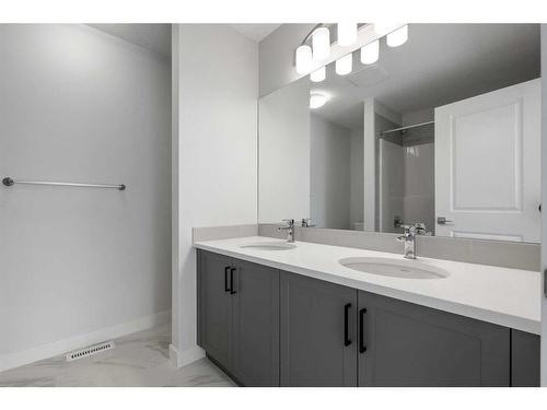 18 Amblefield Passage Nw, Calgary, AB - Indoor Photo Showing Bathroom