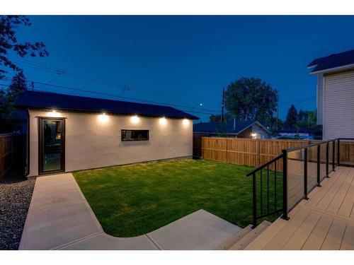 404 21 Avenue Nw, Calgary, AB - Outdoor