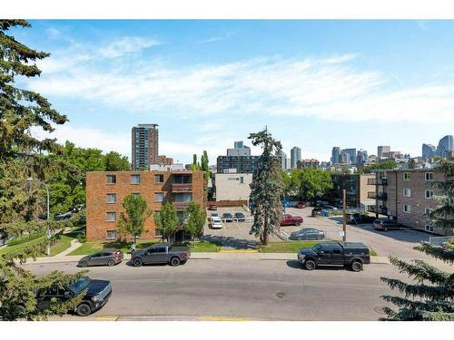 204-1235 Cameron Avenue Sw, Calgary, AB - Outdoor With View