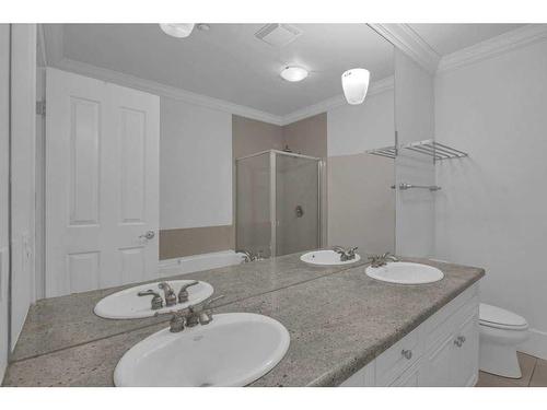 204-1235 Cameron Avenue Sw, Calgary, AB - Indoor Photo Showing Bathroom