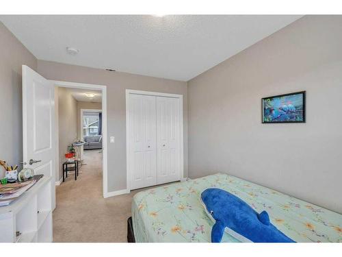 9 Masters Street Se, Calgary, AB - Indoor Photo Showing Bedroom