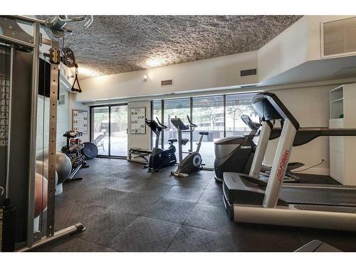 2410-720 13 Avenue Sw, Calgary, AB - Indoor Photo Showing Gym Room