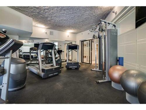 2410-720 13 Avenue Sw, Calgary, AB - Indoor Photo Showing Gym Room