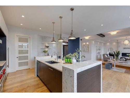 1603 23 Street Nw, Calgary, AB - Indoor Photo Showing Kitchen With Upgraded Kitchen