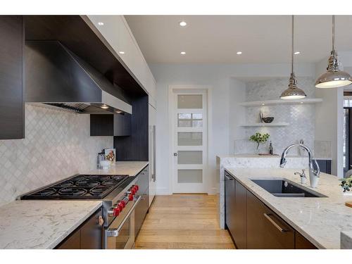 1603 23 Street Nw, Calgary, AB - Indoor Photo Showing Kitchen With Double Sink With Upgraded Kitchen