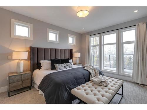 1603 23 Street Nw, Calgary, AB - Indoor Photo Showing Bedroom