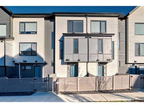 207 Evanscrest Square Nw, Calgary, AB - Outdoor