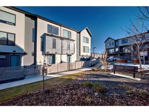 207 Evanscrest Square Nw, Calgary, AB - Outdoor