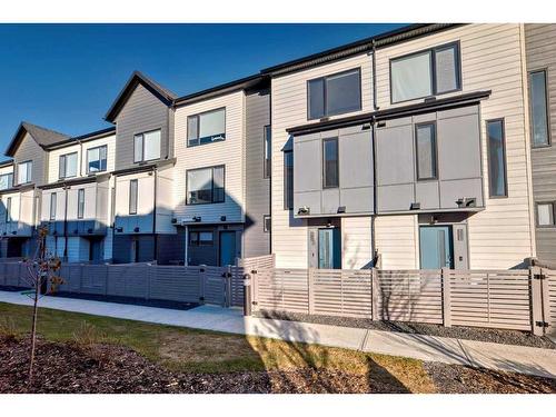 207 Evanscrest Square Nw, Calgary, AB - Outdoor