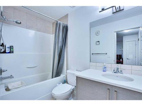 23 Saddlelake Common Ne, Calgary, AB - Indoor Photo Showing Bathroom