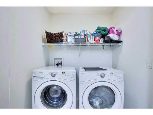 23 Saddlelake Common Ne, Calgary, AB - Indoor Photo Showing Laundry Room