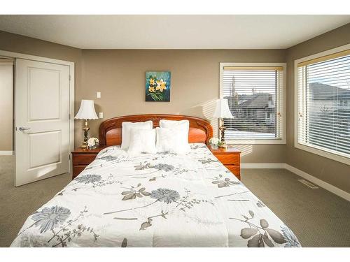 109 Everglade Circle Sw, Calgary, AB - Indoor Photo Showing Bedroom